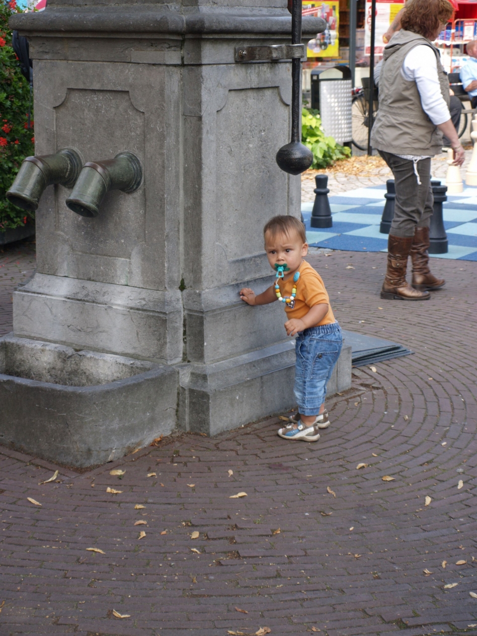 2010-08-14 001 046-_2048